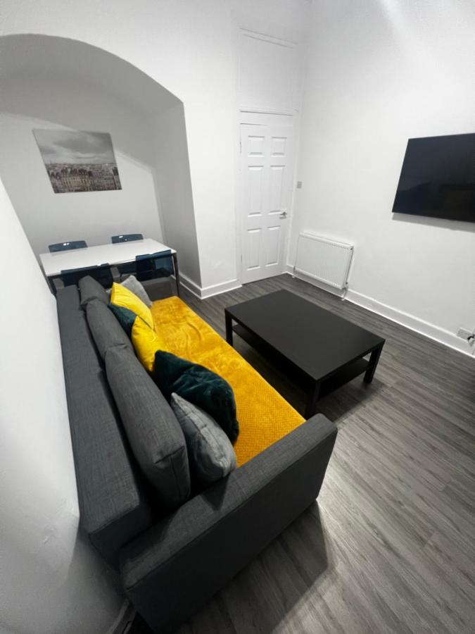 Wellington Apartment กลาสโกว์ ภายนอก รูปภาพ