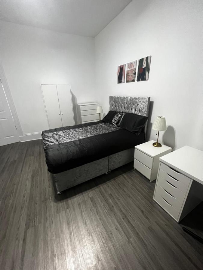 Wellington Apartment กลาสโกว์ ภายนอก รูปภาพ